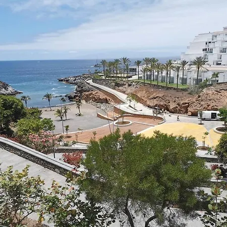 2 Bedrooms With Ocean View * أذيخي